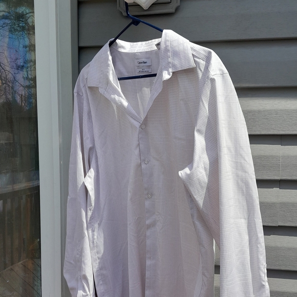 Calvin Klein Mens  White Button-Up Shirt - Picture 3 of 5